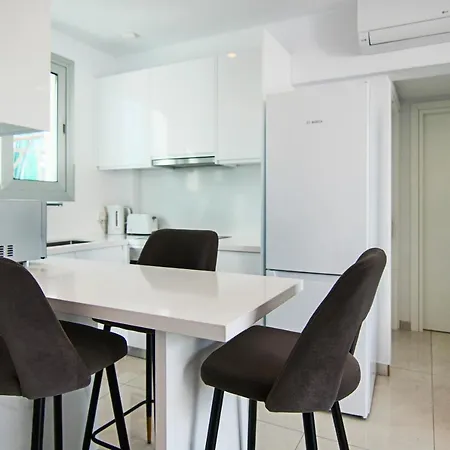 Apartment Phaedrus Living - Seaside Executive Flat Harbour 205